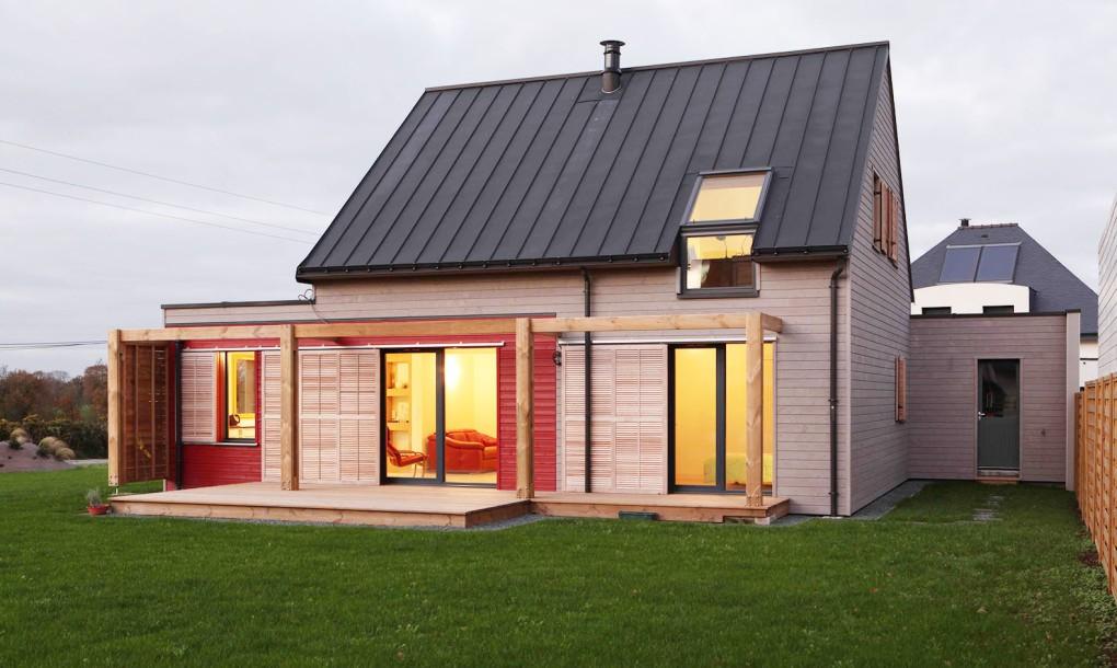 O casă eficientă energetic adaptată la condiţiile şi resursele locale