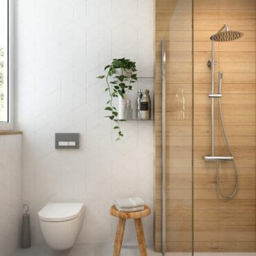 Coloana de dus cromata Deante Arnika NAC_01QK, cu baterie amestecatoare si montaj pe perete